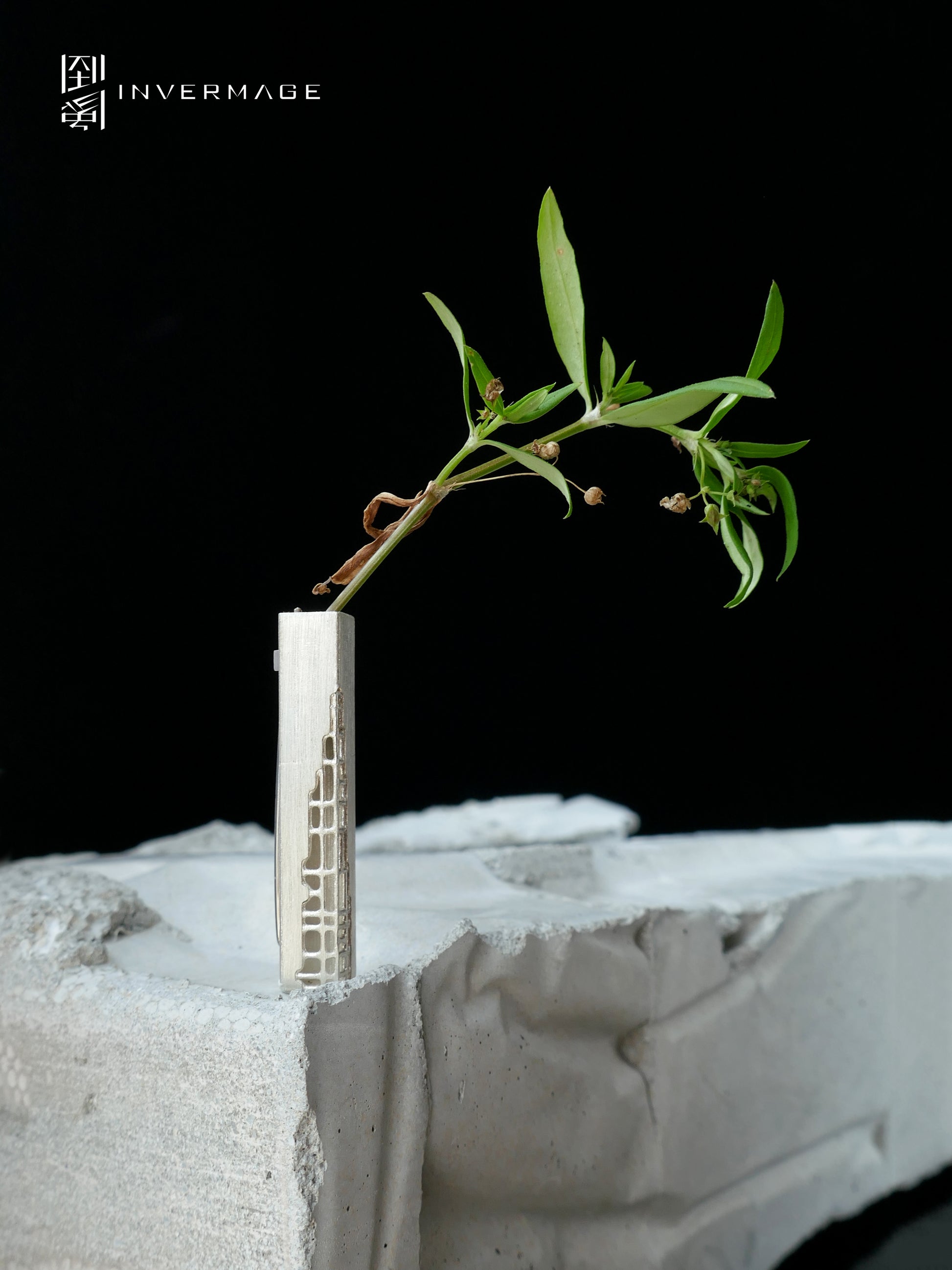 Time Sculpture Ikebana Brooch