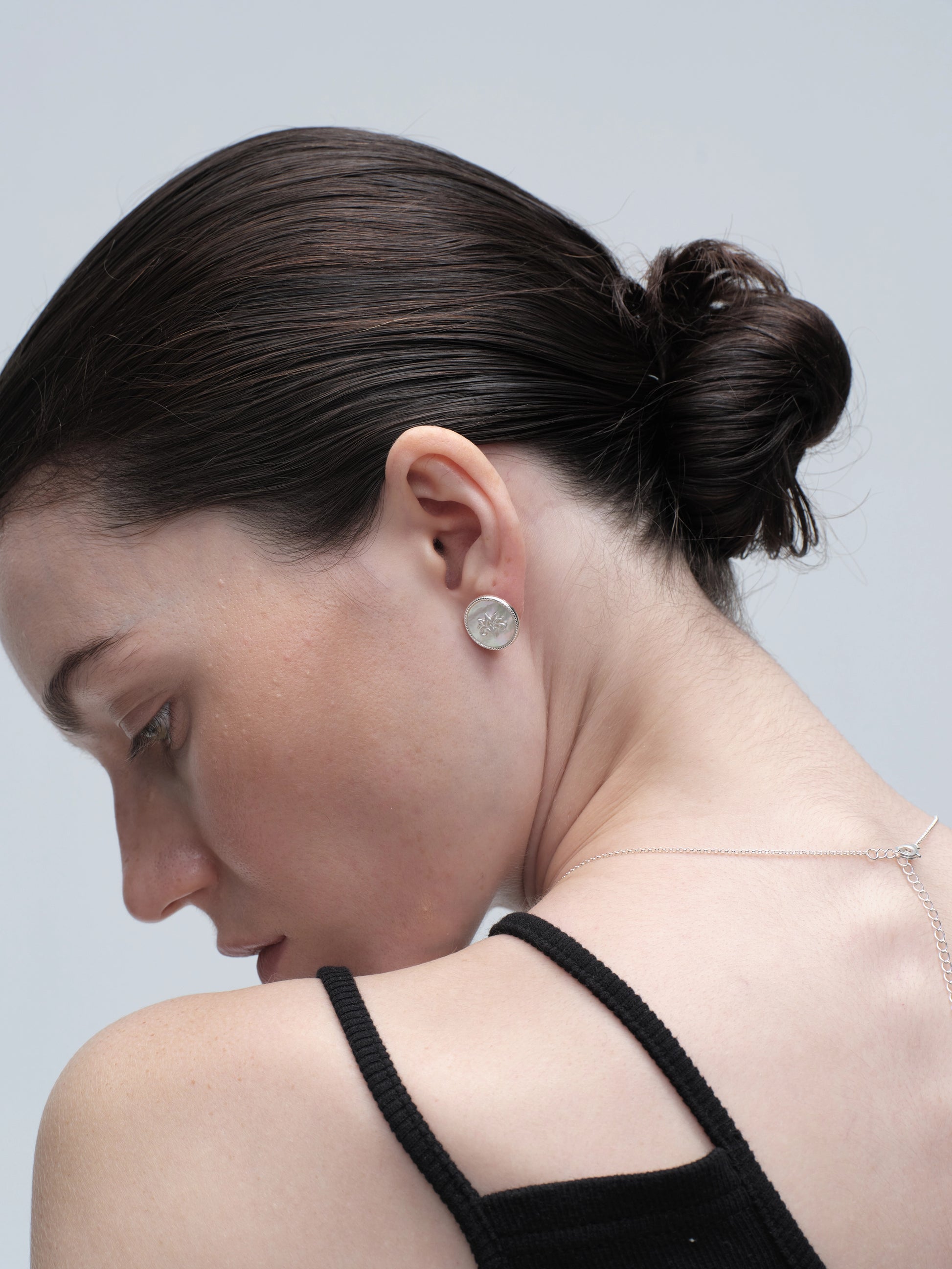 Mother-of-Pearl Floral Stud Earrings — White