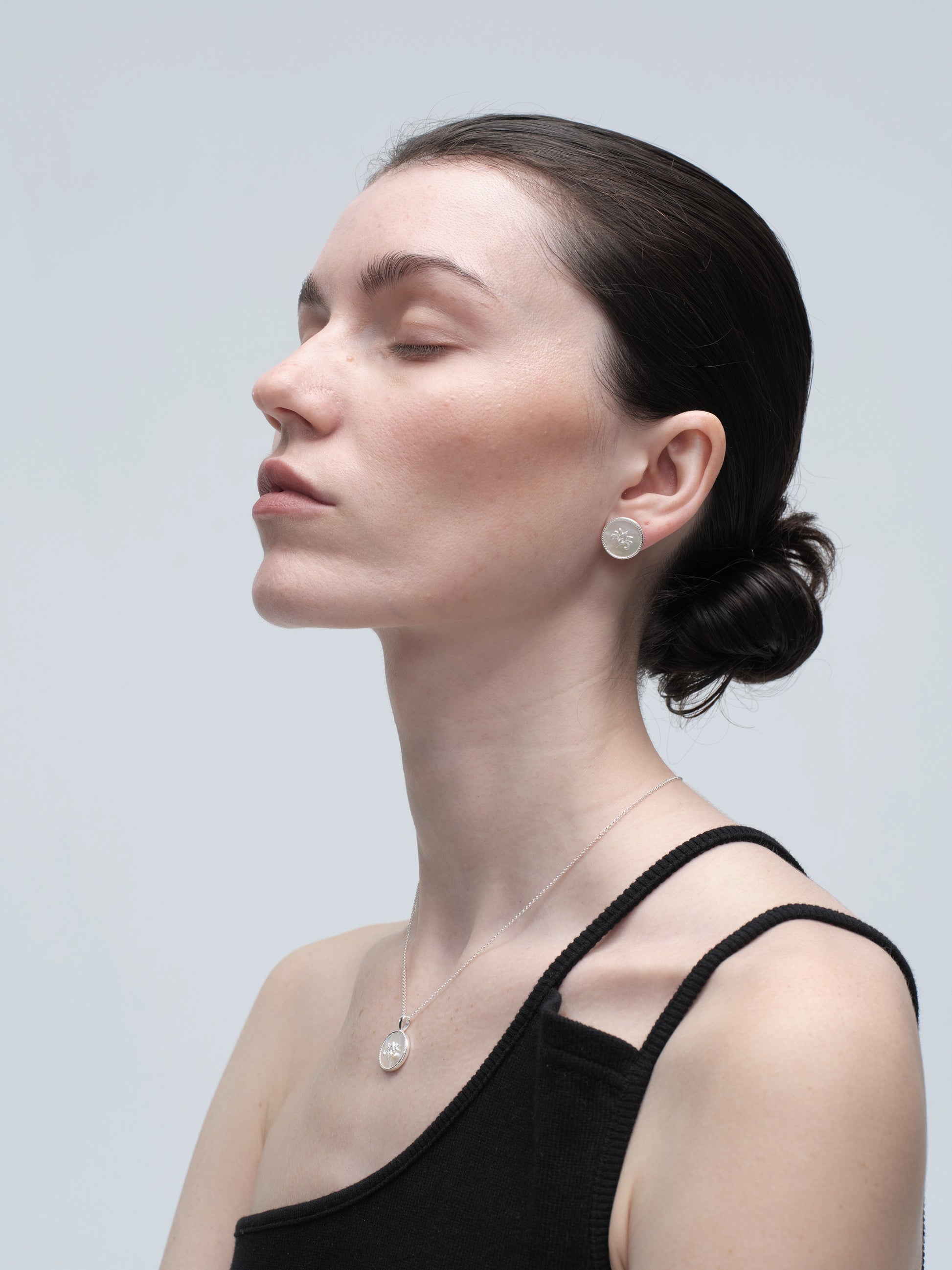 Mother-of-Pearl Floral Stud Earrings — White