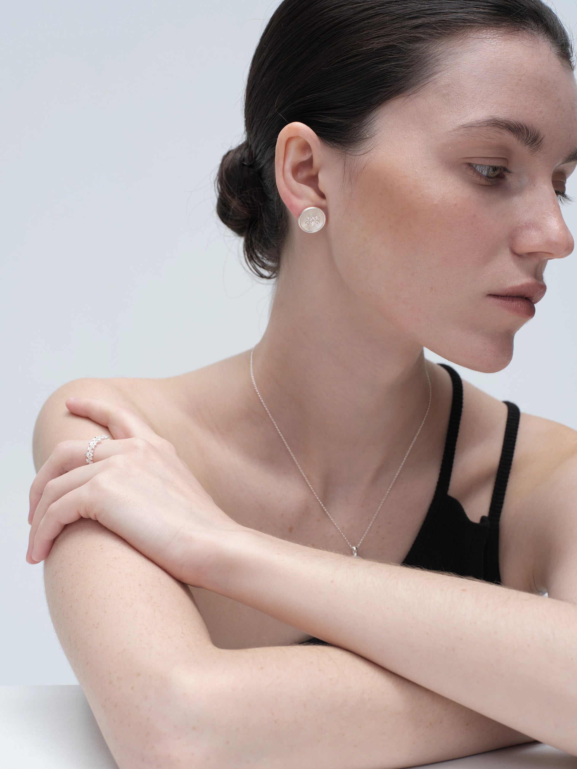 Mother-of-Pearl Floral Stud Earrings — White