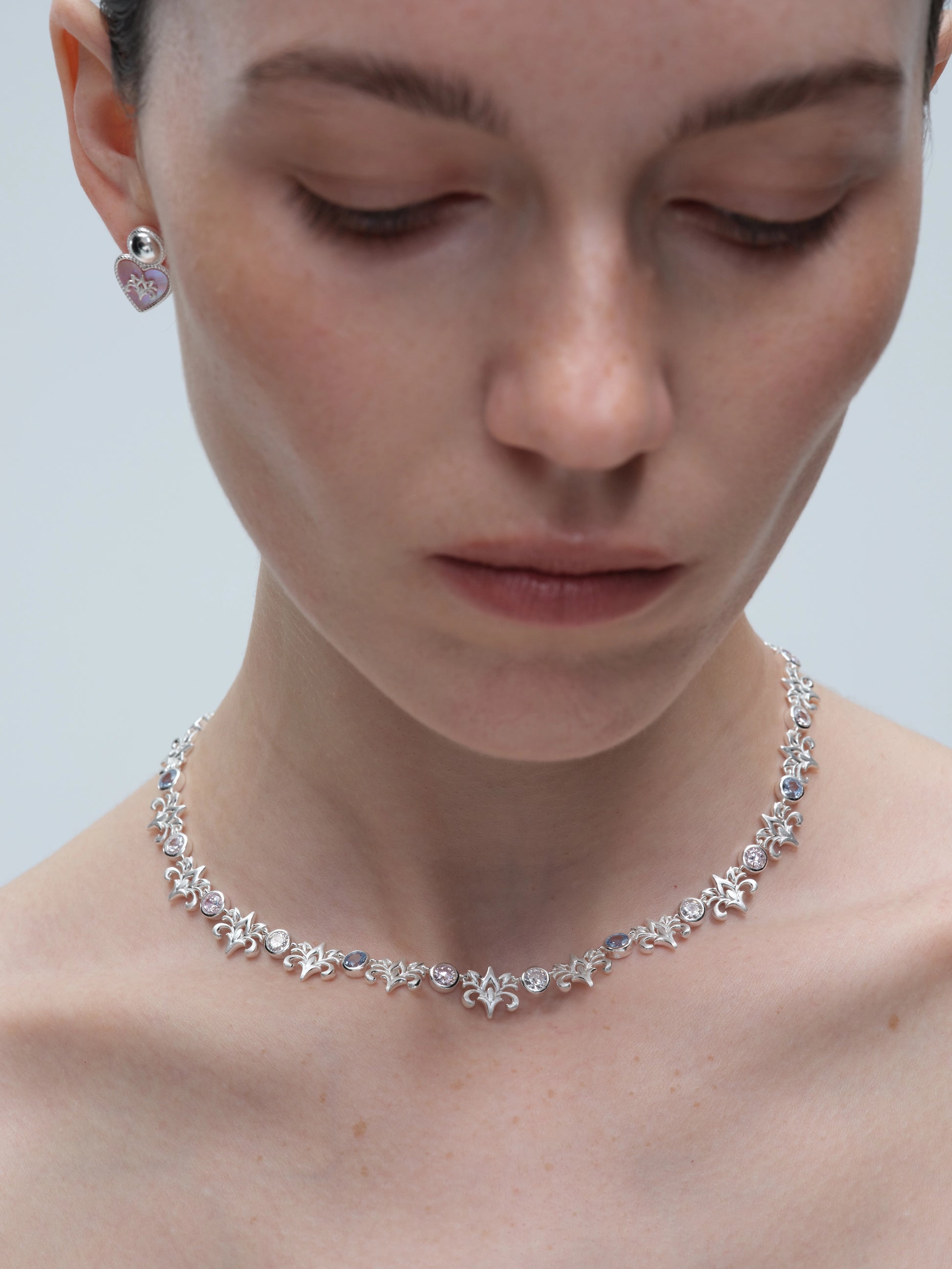 Honeysuckle Lace Line Necklace