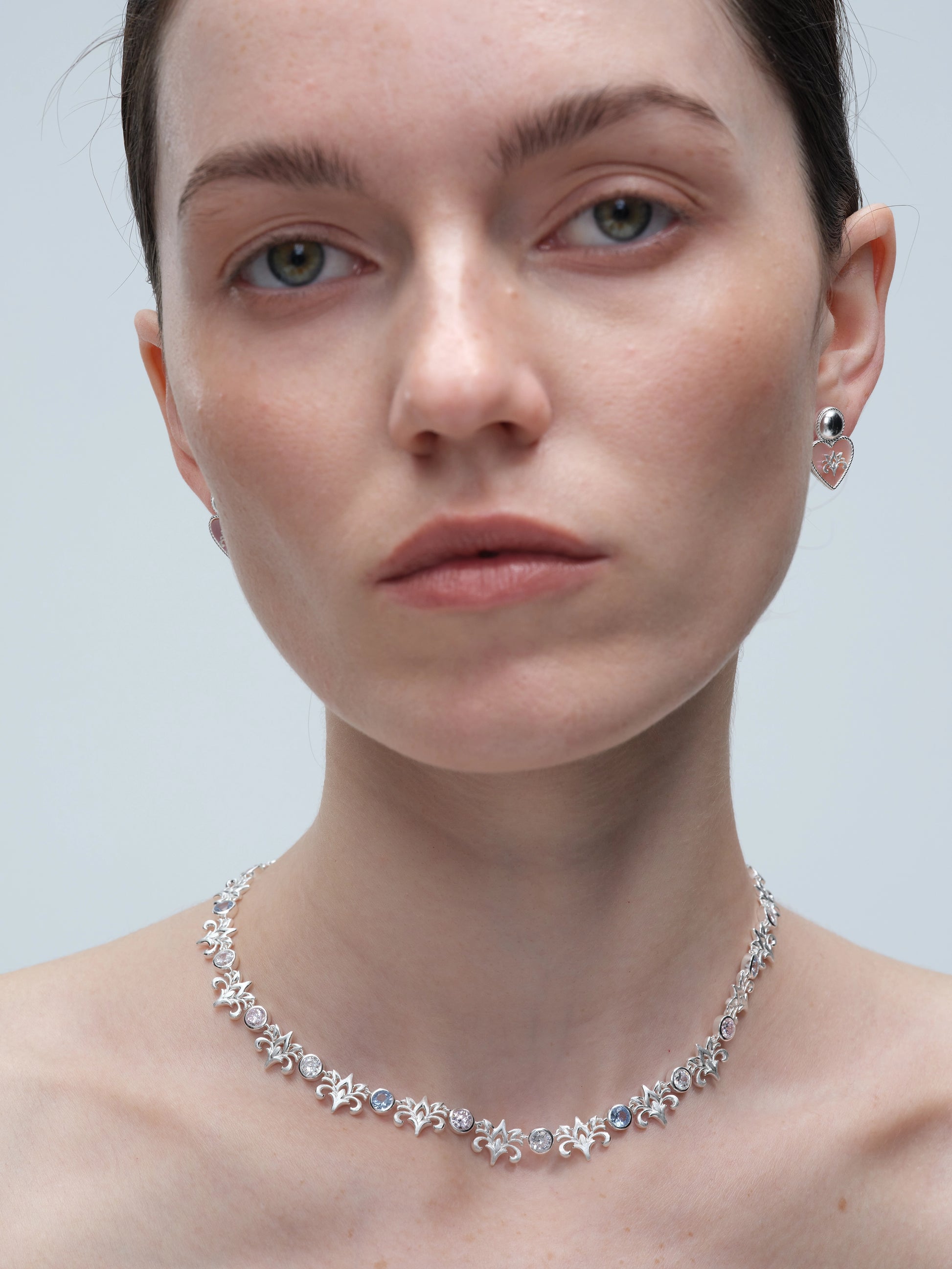 Honeysuckle Lace Line Necklace