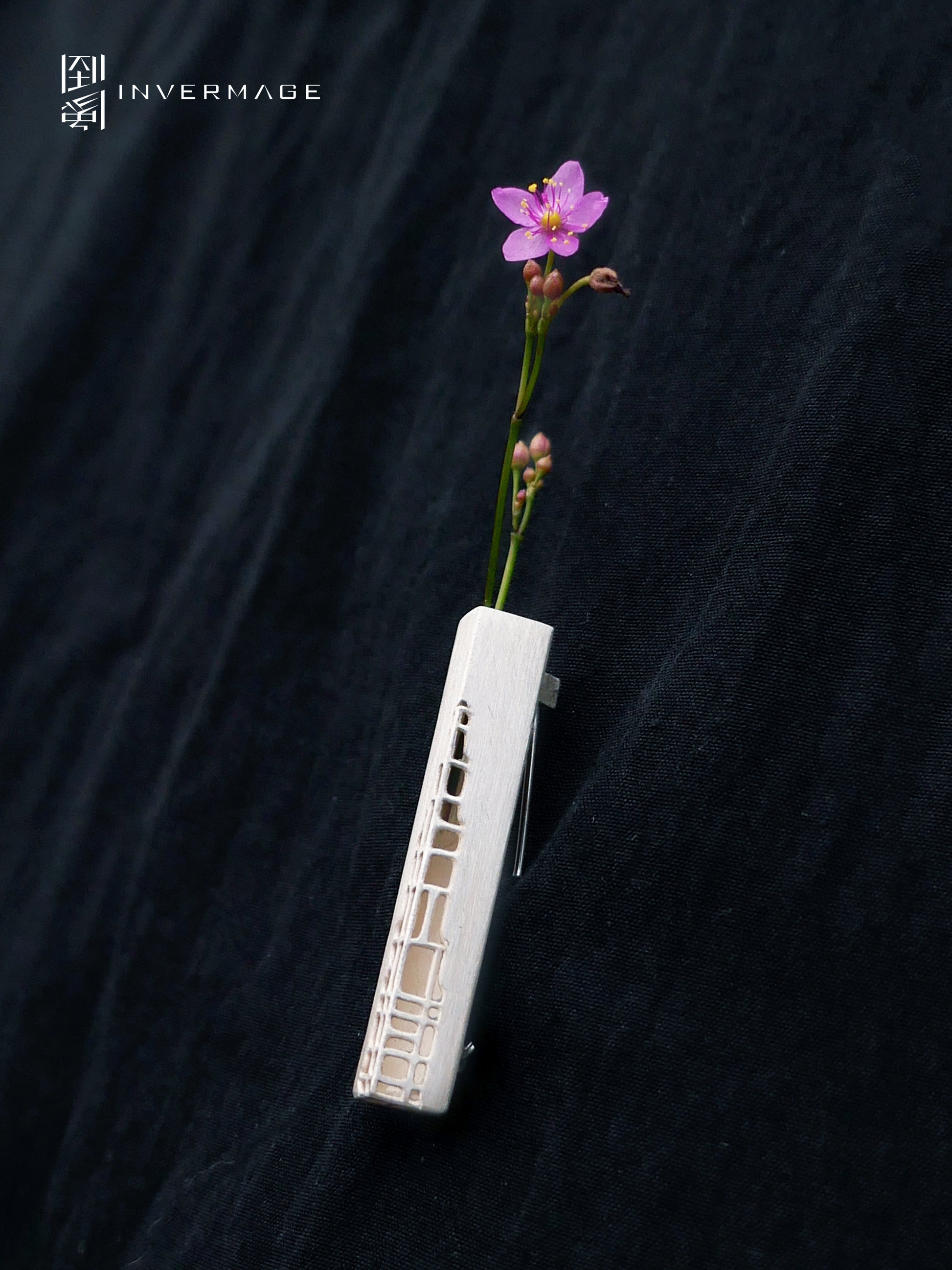 Time Sculpture Ikebana Brooch