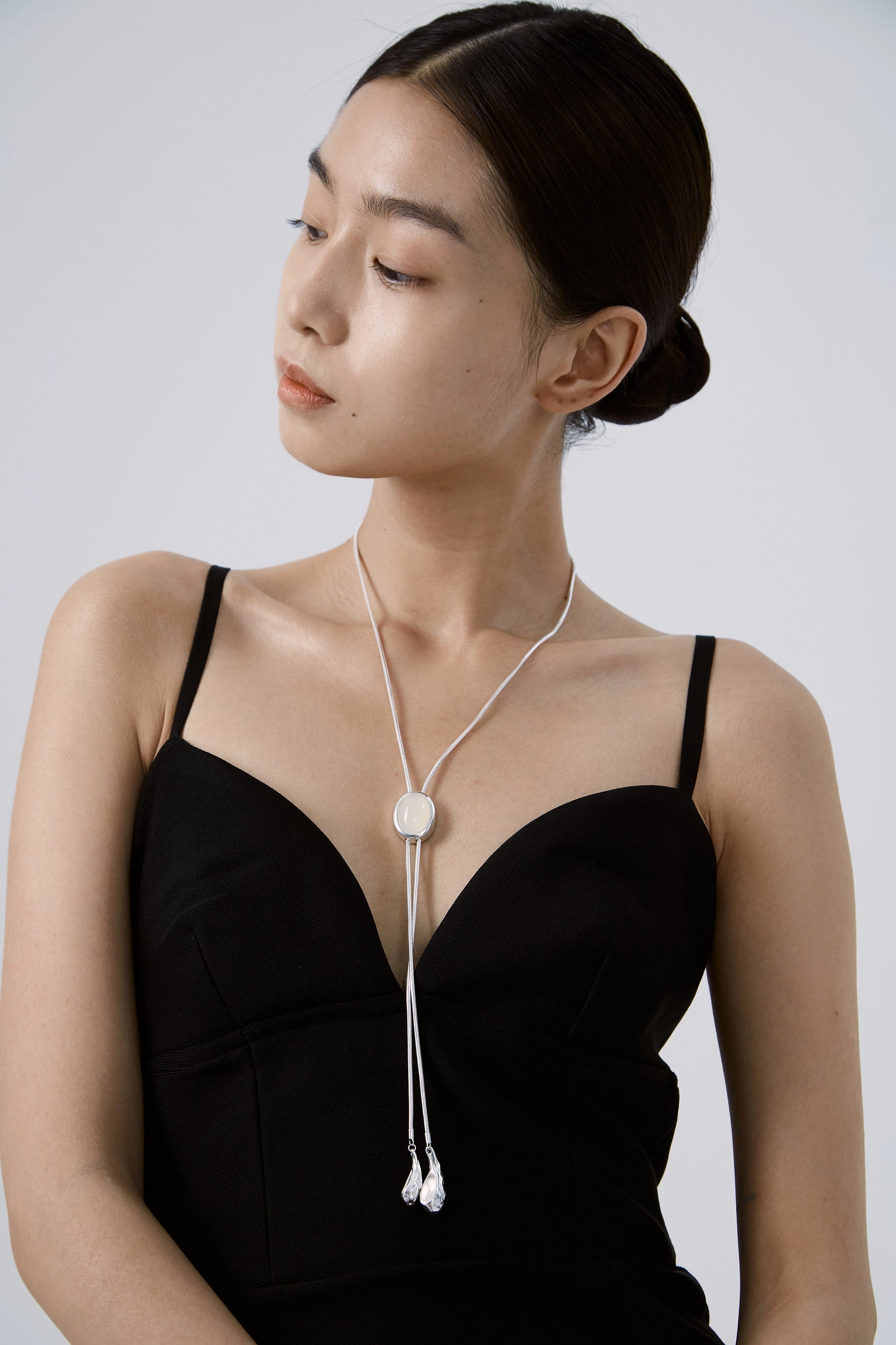 Chalcedony Bowtie Lariat Necklace