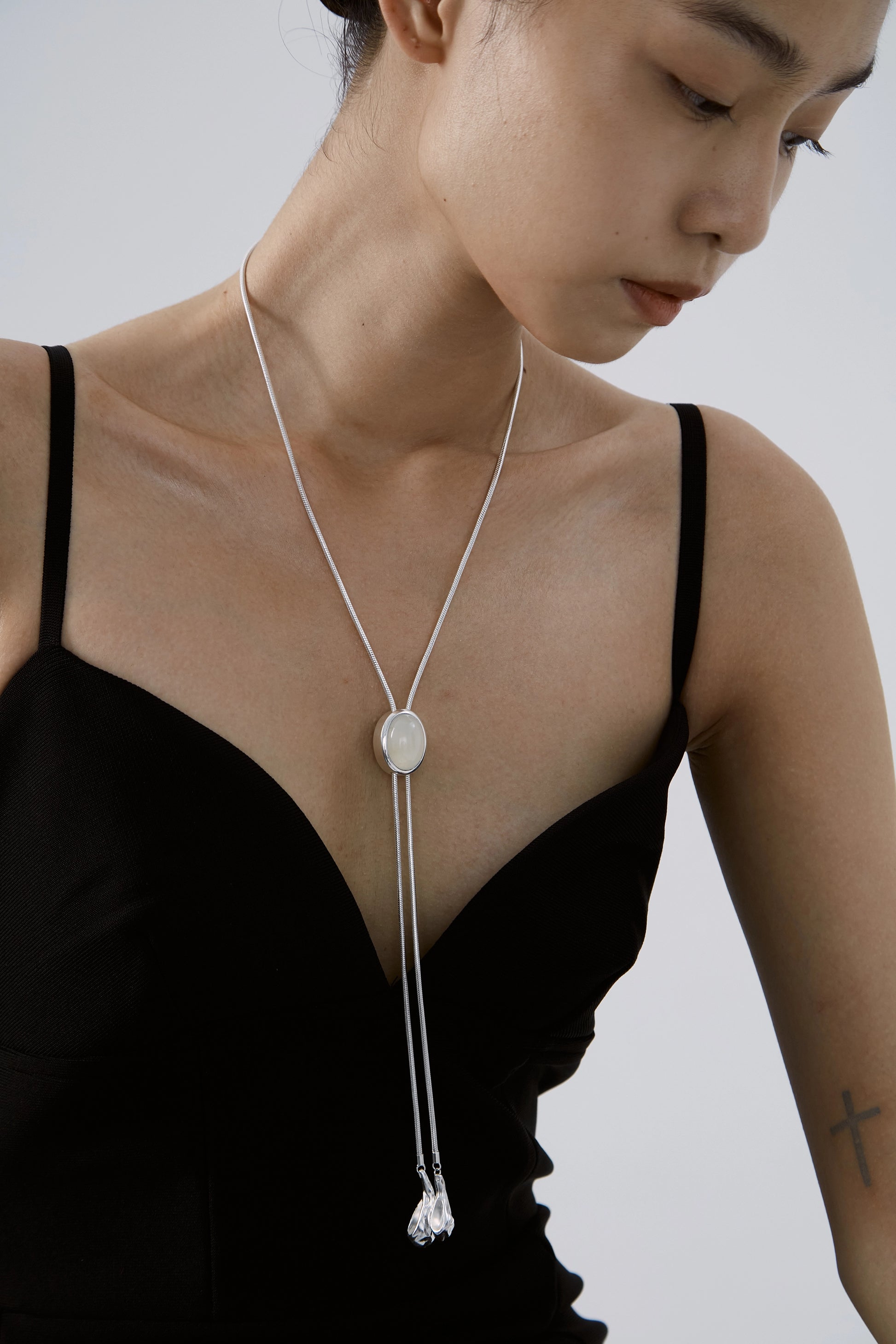 Chalcedony Bowtie Lariat Necklace