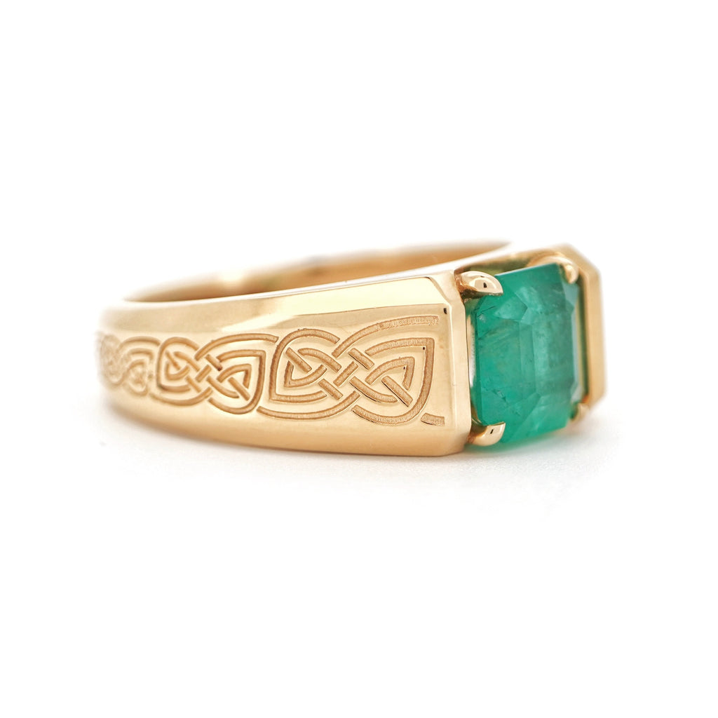 18K Gold Emerald Bonds Ring for Him