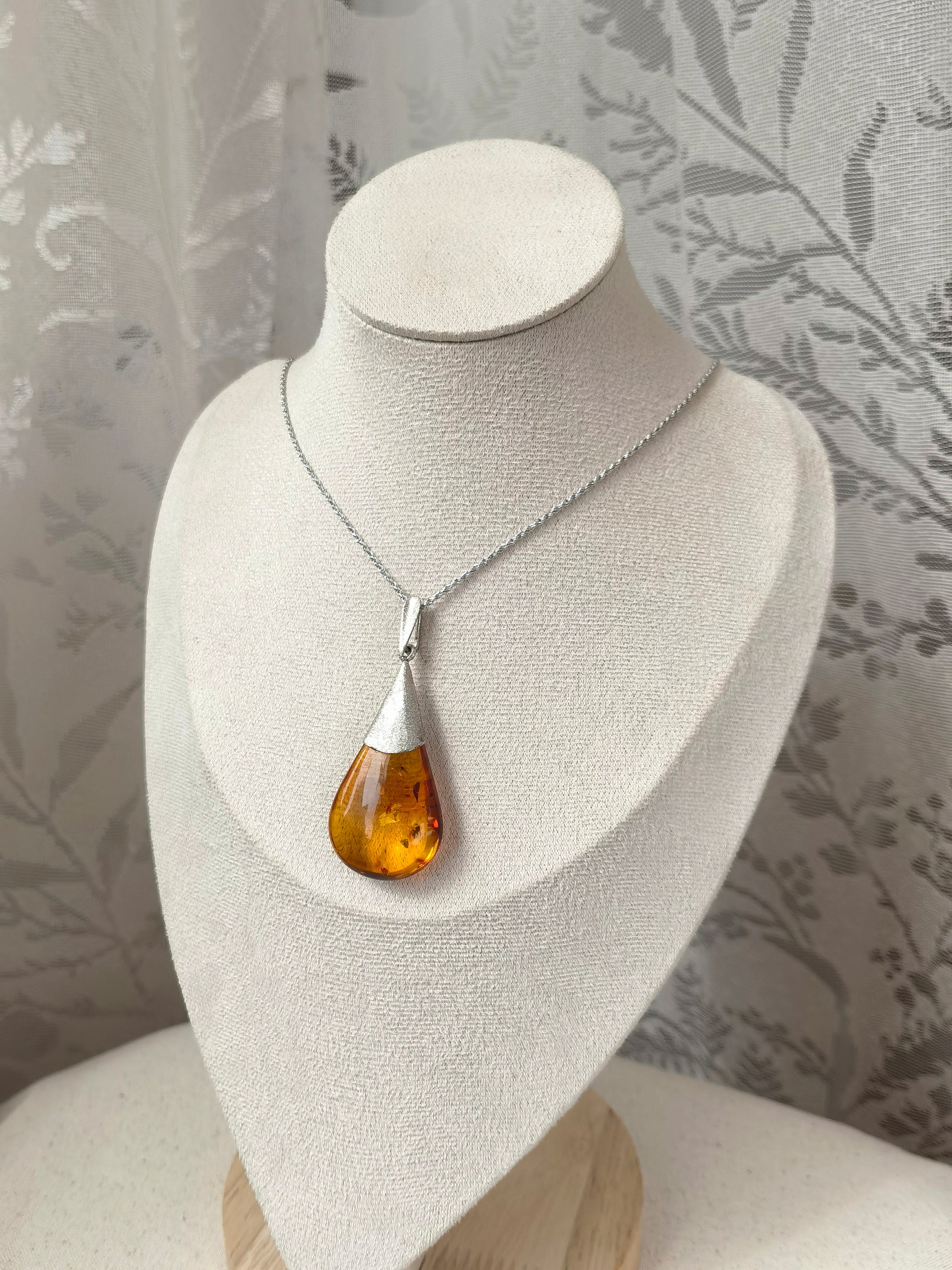 Natural Floral Amber & Matte Silver Necklace