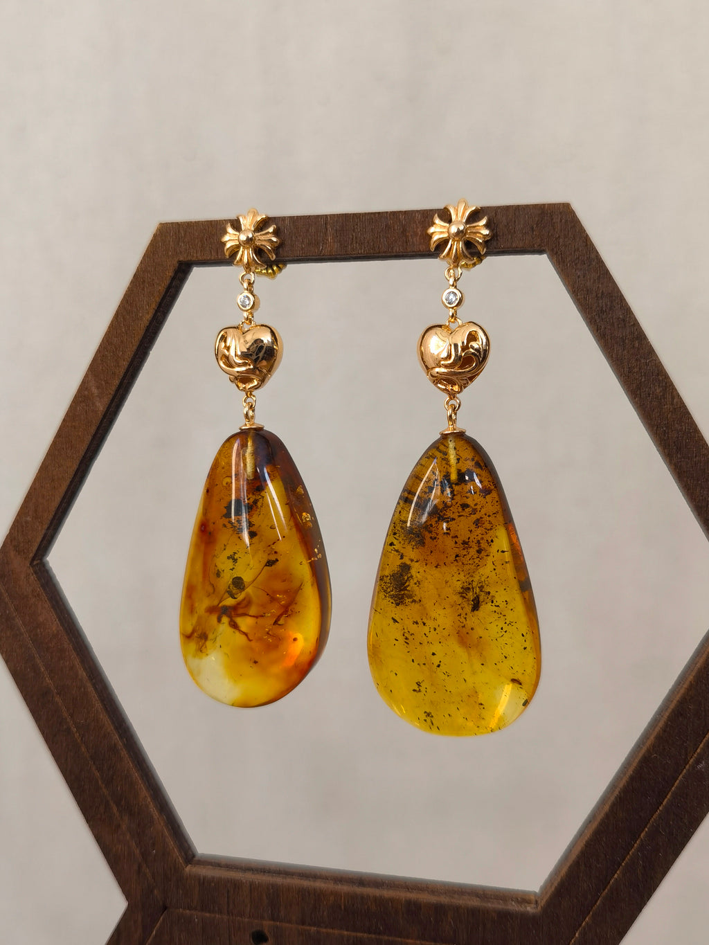 Natural Insect Amber Vintage Heart Earrings