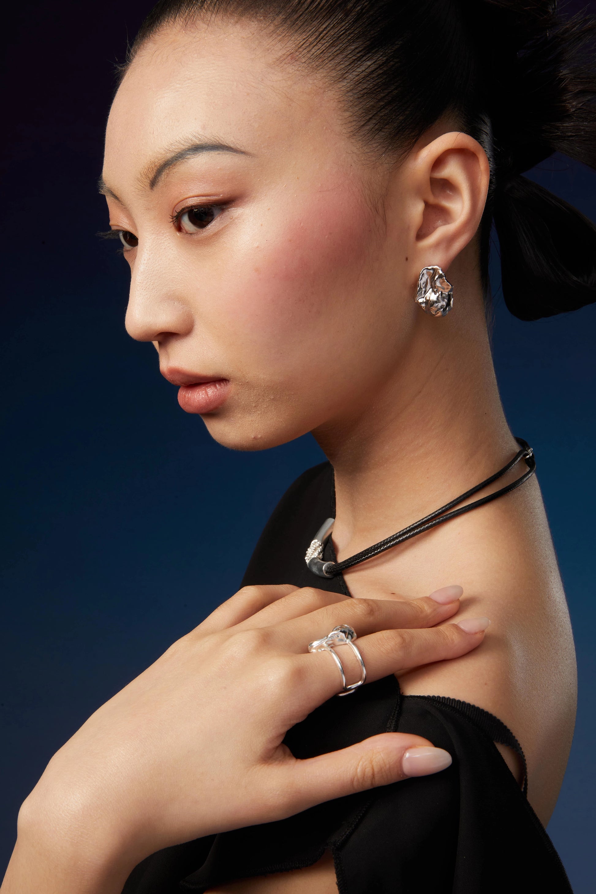 Metal Baroque Pearl Stud Earrings