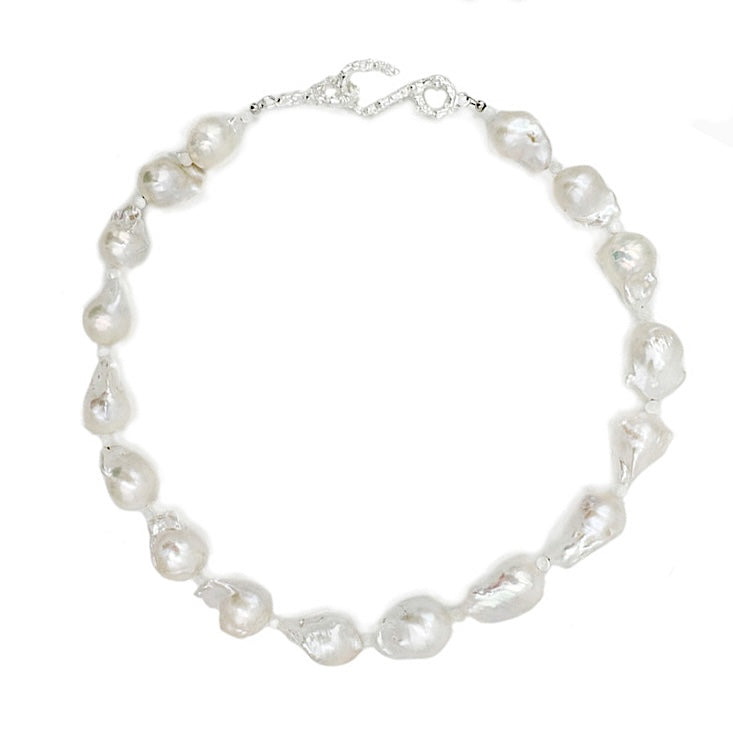 Amazon · Snakebone S-Hook Baroque Pearl Choker Necklace — Pearl bracelet on a white background