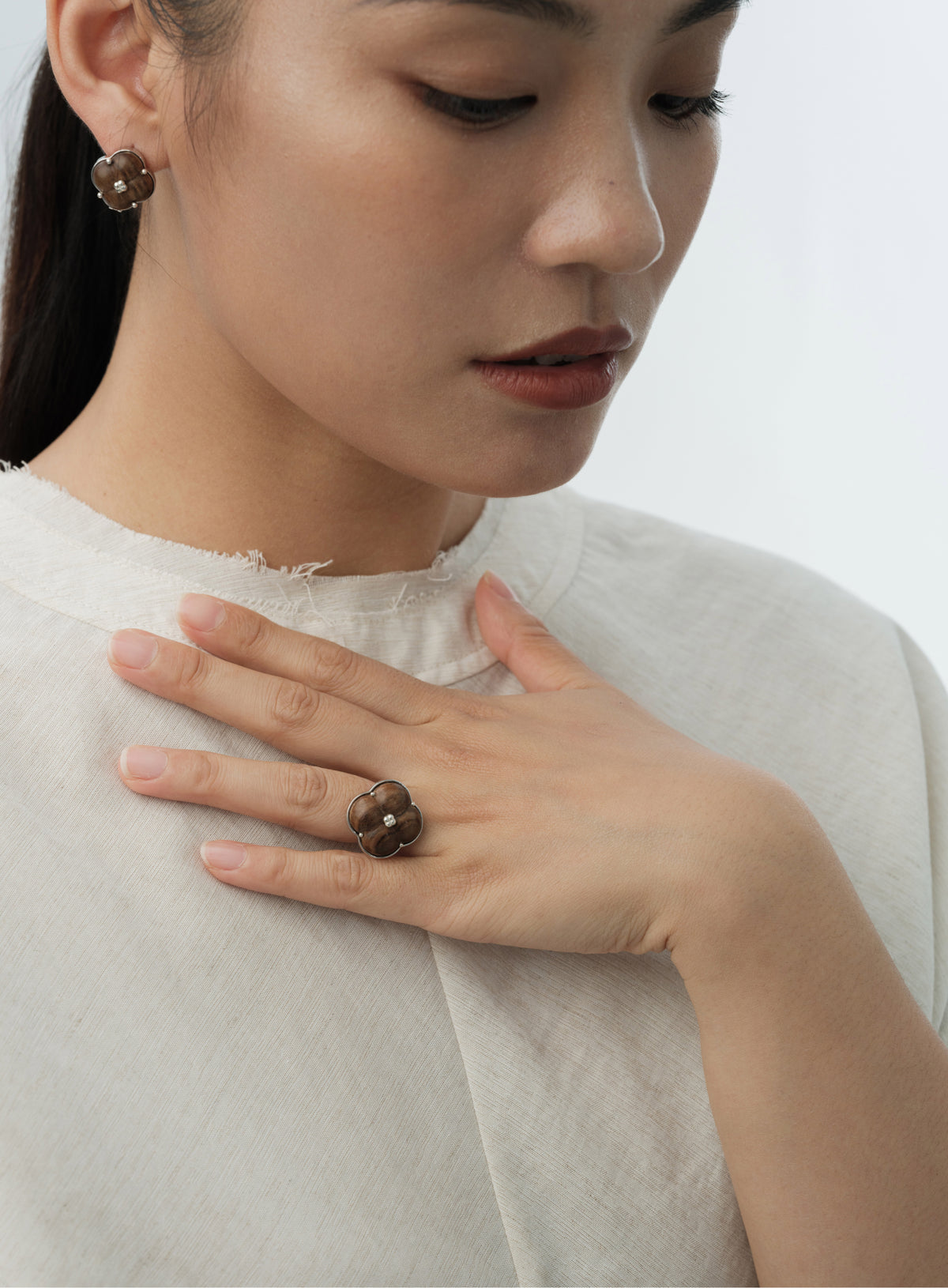 Eternal Knot Pear Wood by Aesth & Util, shared product detail