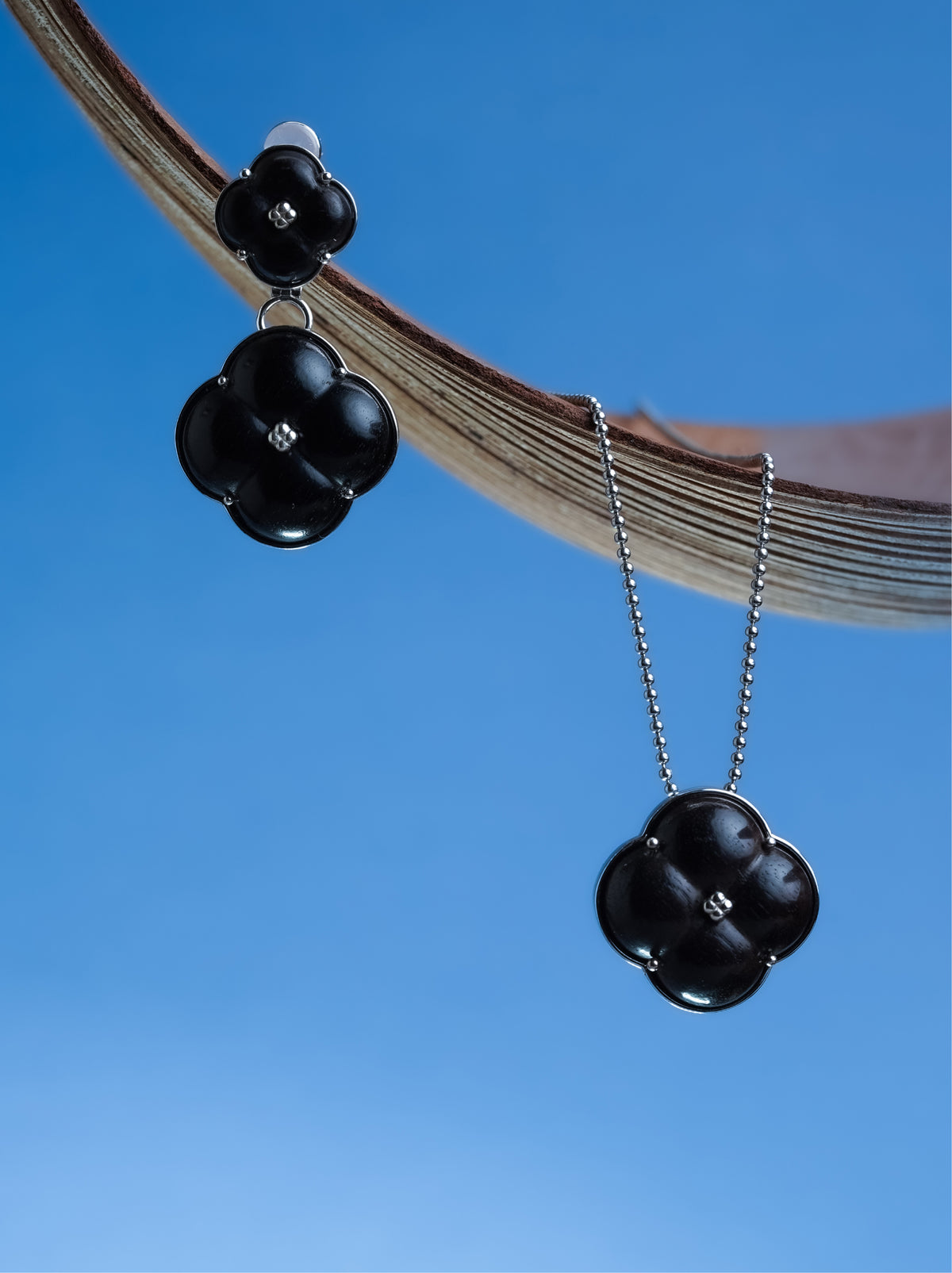 Eternal Knot Rosewood Modular by Aesth & Util, shared product detail