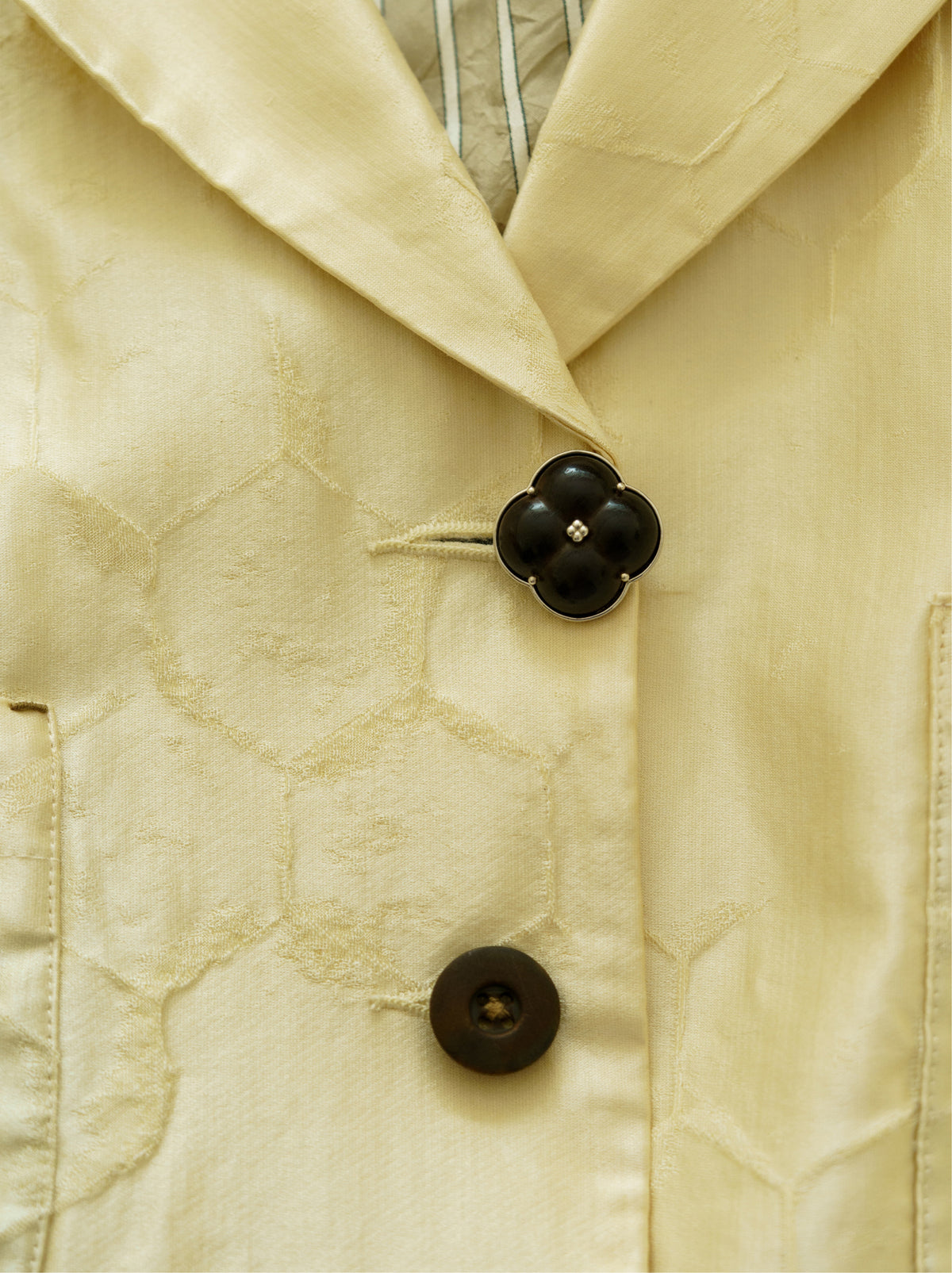 Eternal Knot Rosewood Modular by Aesth & Util, shared product detail