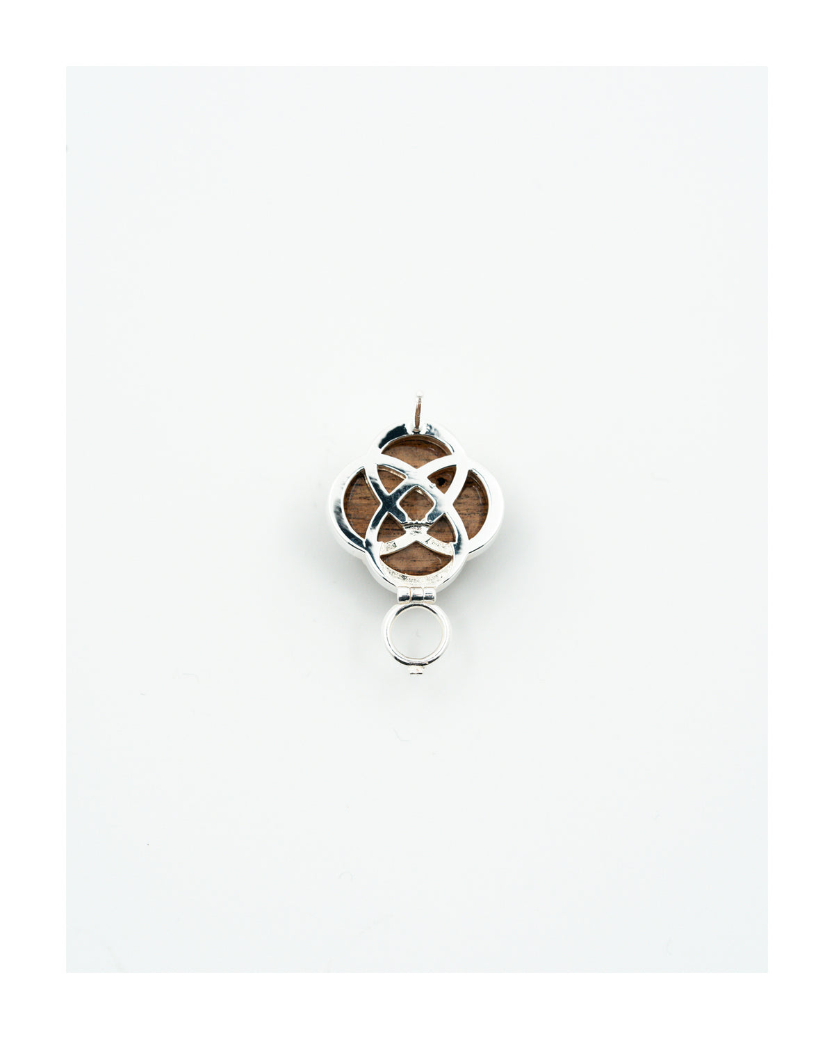 Eternal Knot by Aesth & Util, shared product detail