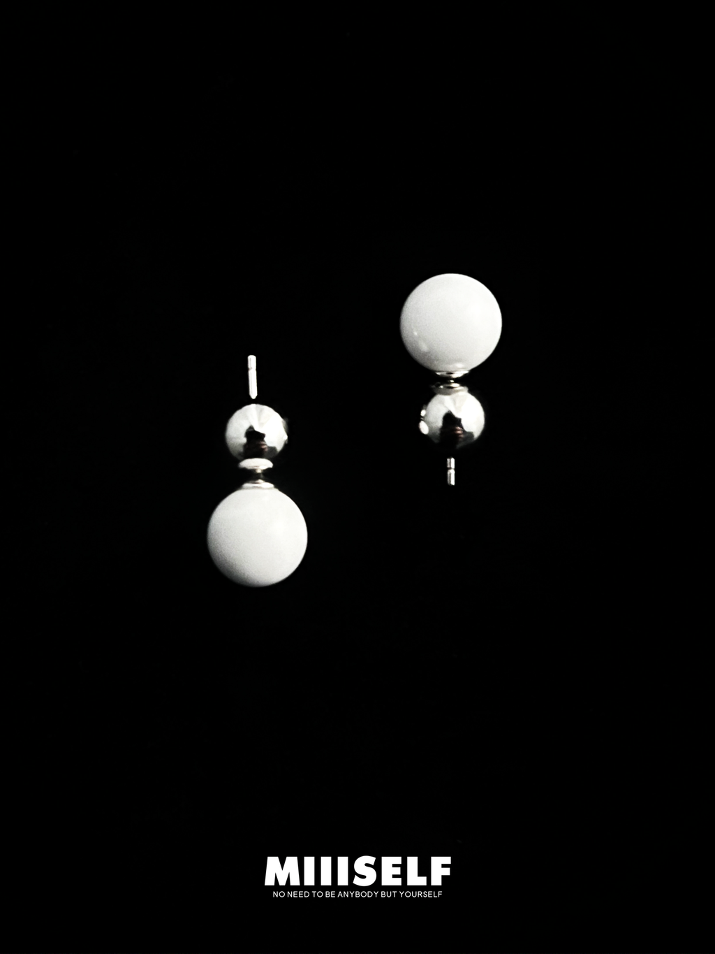 Ice Carved Silhouette White Agate Earrings — MIIISELF Ice Carving series earrings symbolizing resilience, inner clarity, and