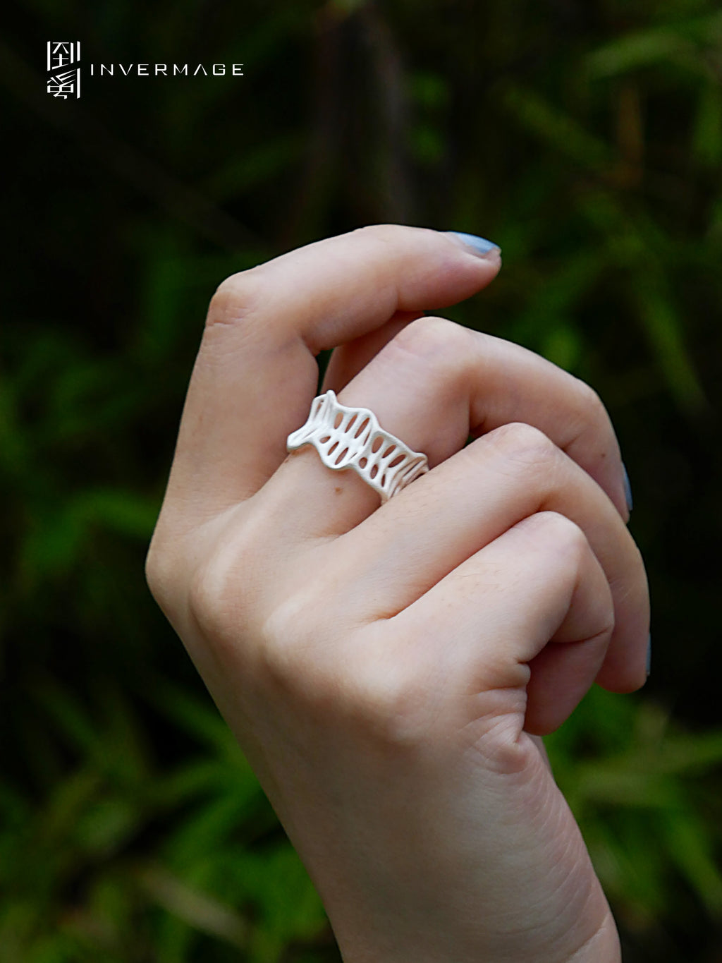 Leaf Vein Textured Band Ring by INVERMAGE, product view 2