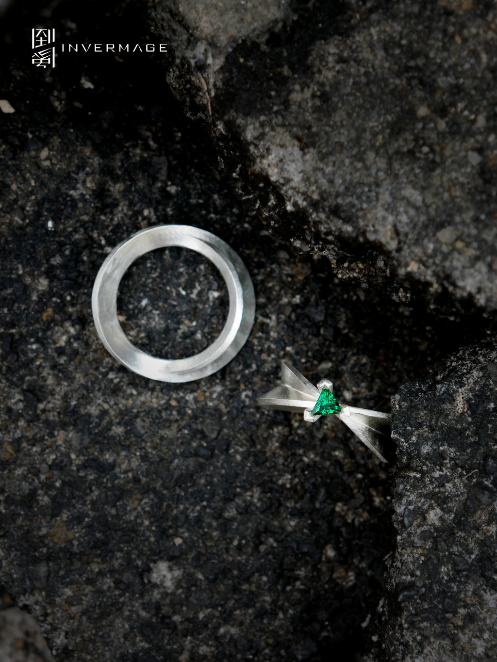 Orbital Cross Twist Band Ring by INVERMAGE, product view 5