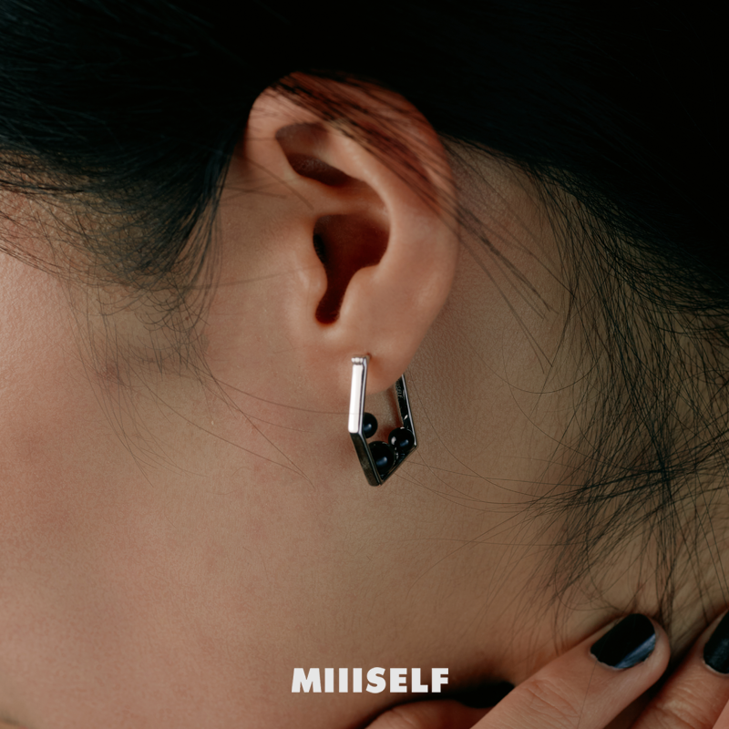 Pentagon Onyx Earrings — MIIISELF modern onyx earrings offering balanced elegance and understated sophistication for everyday