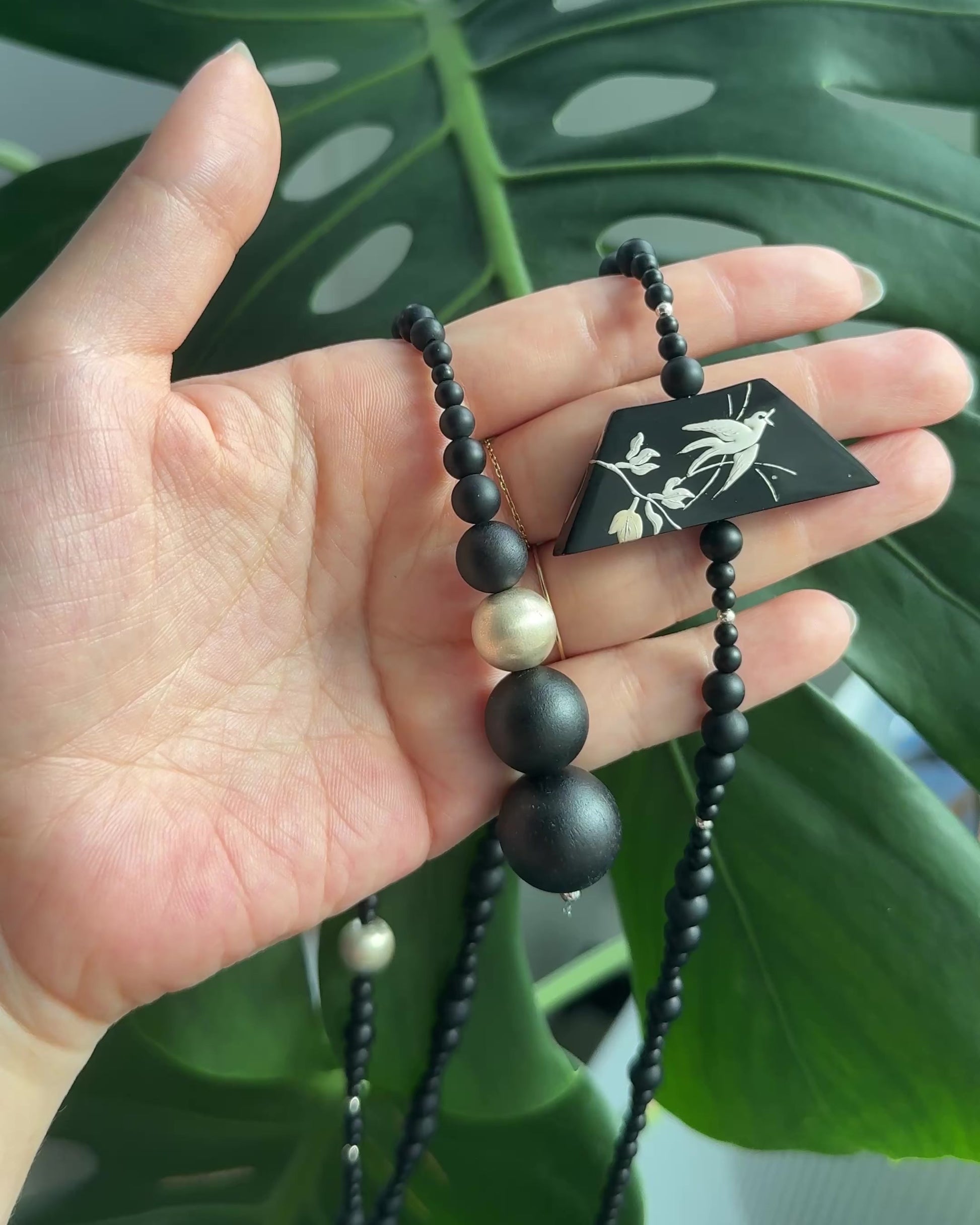 Snow Sparrow Lacquer Quasi-Maki-e Long Lariat Necklace