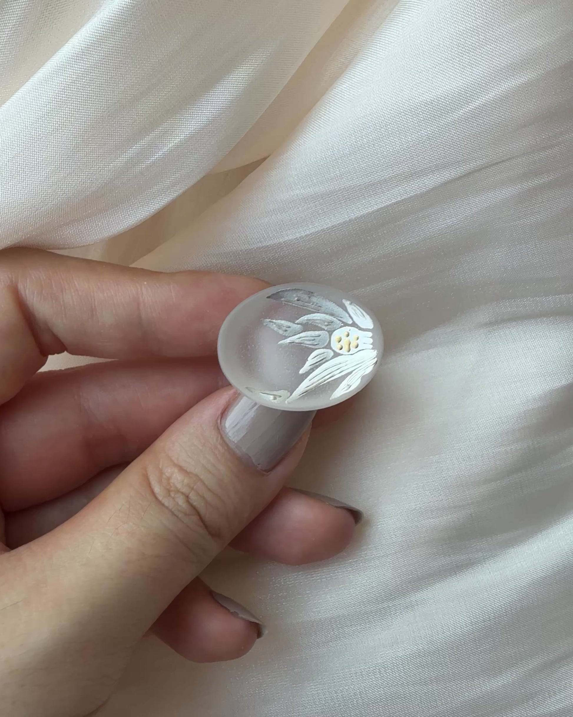 Crystal Hyacinth Lacquer Quasi-Maki-e Ring