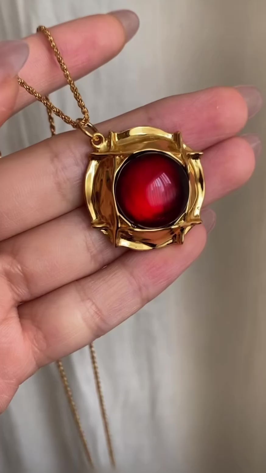 Blood Amber Flower Necklace