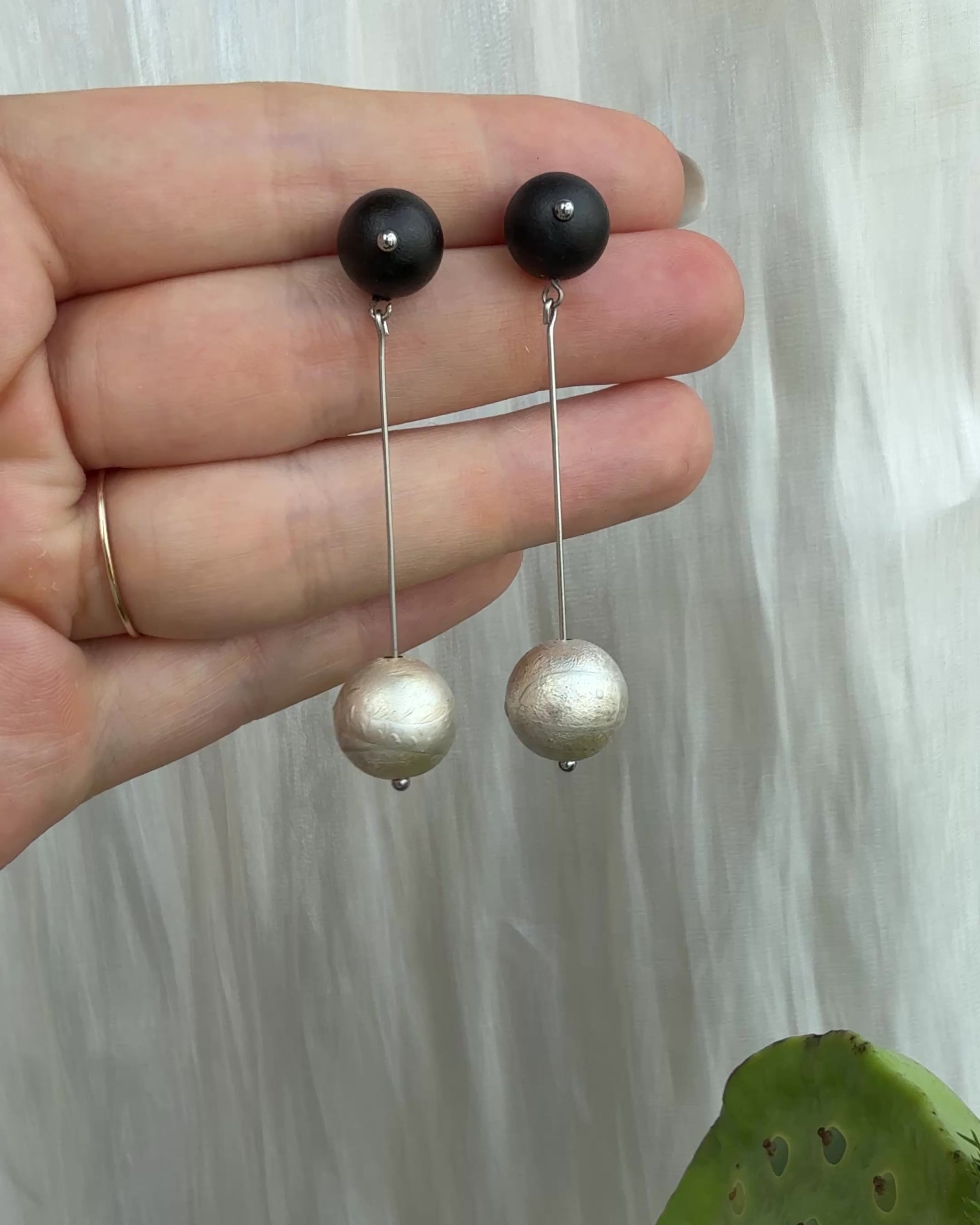 Silverfish Lacquer Quasi-Maki-e Earrings