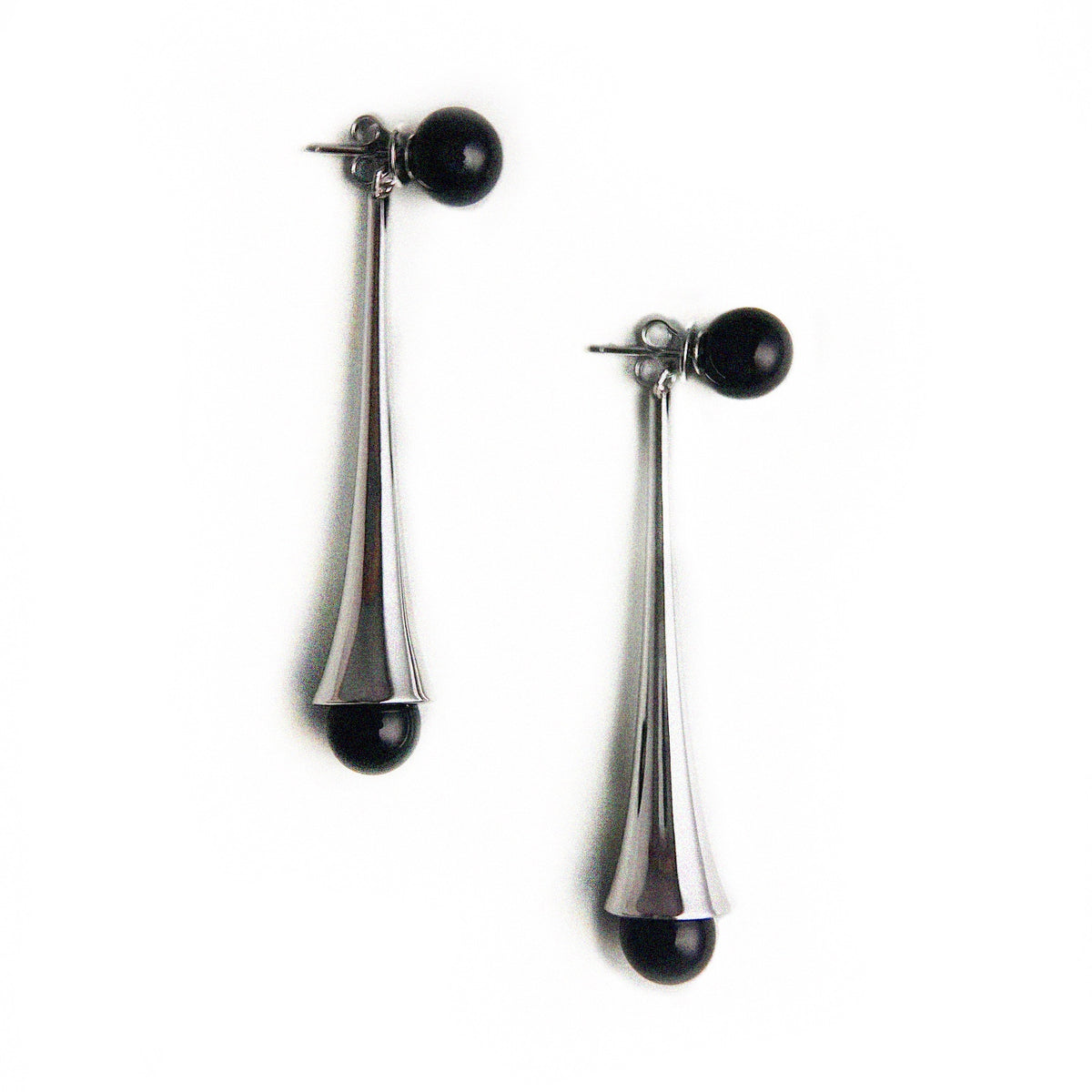MIIISELF Rain Drop Onyx Convertible Earrings crafted in rhodium-plated 925 sterling silver with minimalist flowing design.