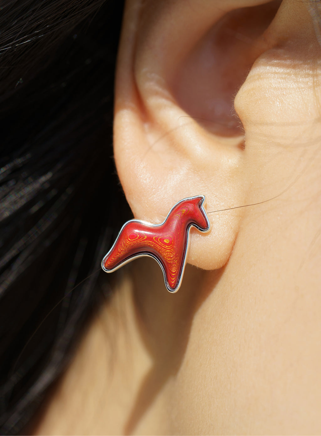 Red Lacquer Horse Studs Earrings by Aesth & Util, product view 2