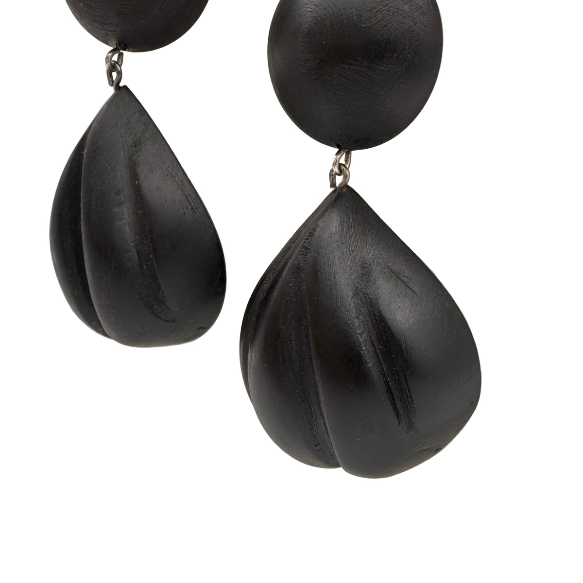Seashell Lacquer Quasi-Maki-e Earrings — Black teardrop-shaped earrings on a white background