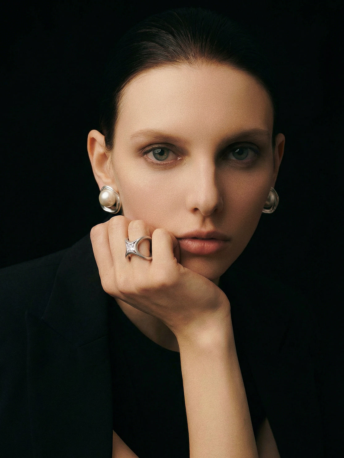 Stellar Keystone I · Moissanite & Silver Ring by ARCHIGEM, product view 5