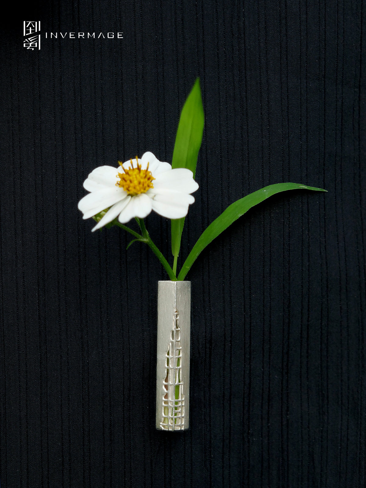 Time Sculpture Ikebana Brooch by INVERMAGE, product view 3